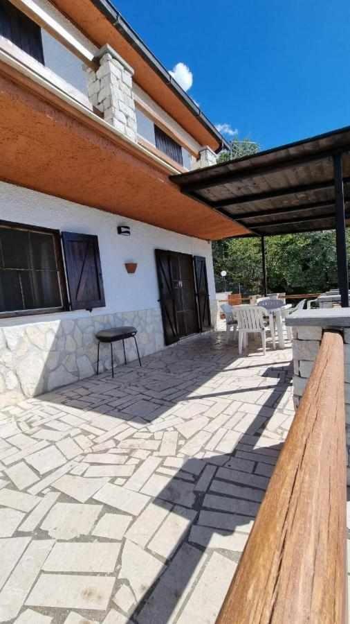 Casa Vacanza Le Viste Serrone Exterior foto